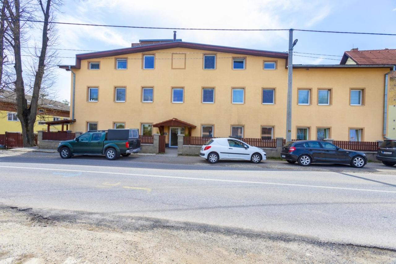 Apartman Hugo Velky Slavkov Exterior photo
