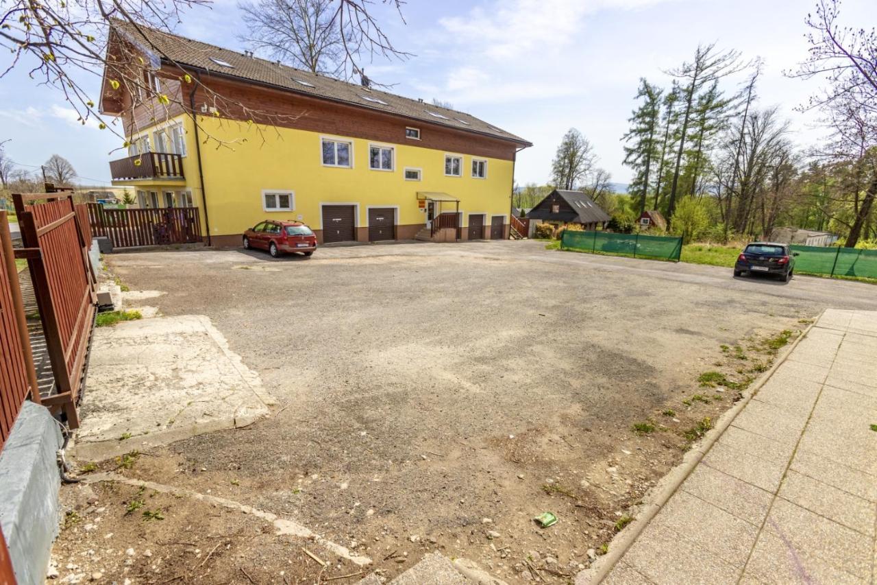 Apartman Hugo Velky Slavkov Exterior photo